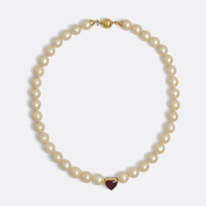 Heartbeat Pearl Necklace