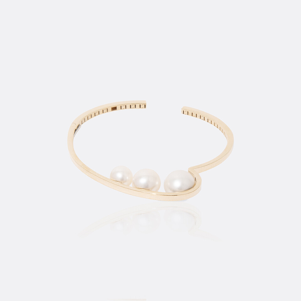 Golden Pearl Arc Bangle